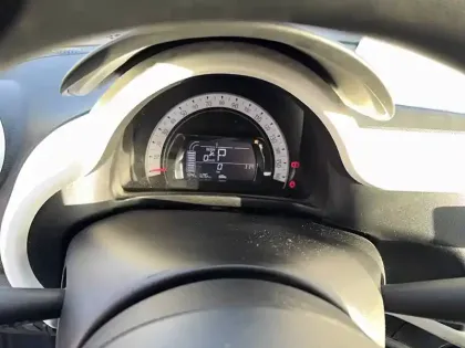 Photo 9 Renault Twingo  III E-Tech