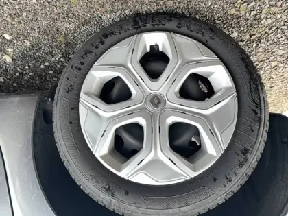 Photo 19 Renault Twingo  III E-Tech