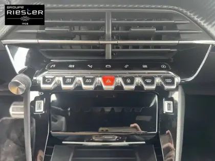 Photo 29 Peugeot 208  Electrique 50 kWh 136ch