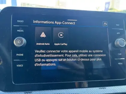 Photo 16 Volkswagen T-cross  1.0 TSI 116 Start/Stop DSG7