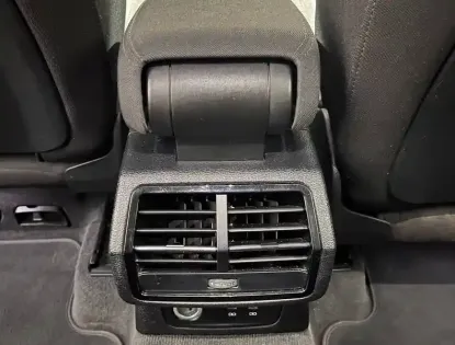 Photo 12 Audi Q3  35 TFSI 150 ch