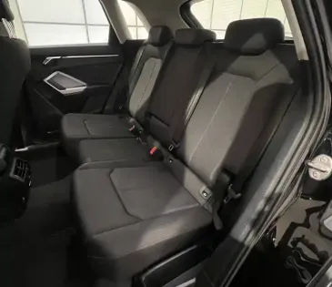 Photo 11 Audi Q3  35 TFSI 150 ch