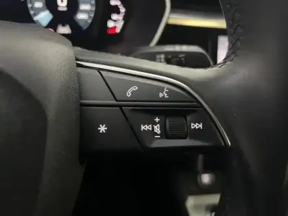 Photo 21 Audi Q3  35 TFSI 150 ch