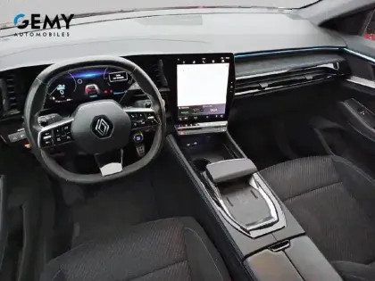 Photo 7 Renault Austral  E-Tech hybrid 200