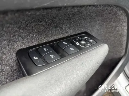 Photo 15 Volvo Xc40  T4 Recharge 129+82 ch DCT7