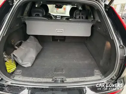 Photo 14 Volvo Xc60  T8 Recharge AWD 303 ch + 87 ch Geartronic 8