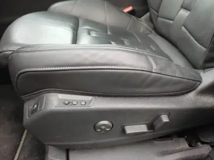 Photo 14 DS Ds 7 DS7 Crossback PureTech 180 EAT8