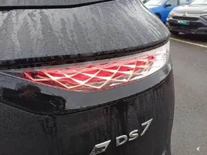 Photo 16 DS Ds 7 DS7 Crossback PureTech 180 EAT8