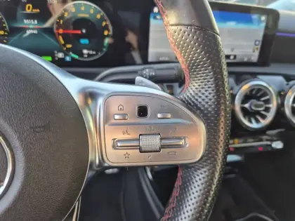 Photo 15 Mercedes Classe A  250 e 8G-DCT