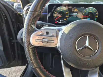 Photo 14 Mercedes Classe A  250 e 8G-DCT