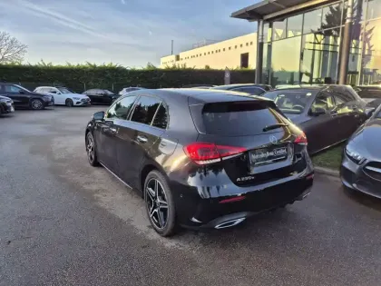 Photo 6 Mercedes Classe A  250 e 8G-DCT