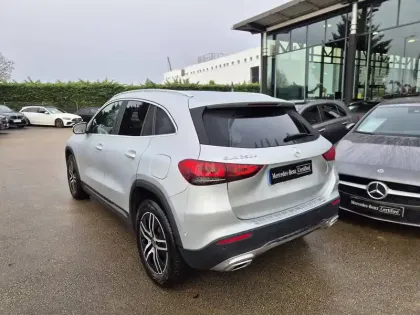 Photo 6 Mercedes GLA  250 e 8G-DCT