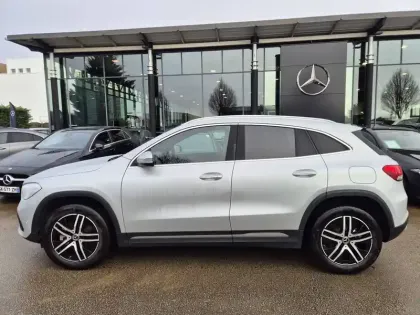 Photo 4 Mercedes GLA  250 e 8G-DCT