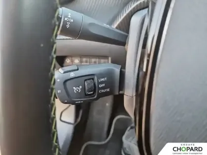 Photo 13 Peugeot 2008  Electrique 136 ch