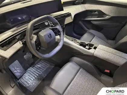 Photo 12 Peugeot 3008  Hybrid 145 e-DCS6