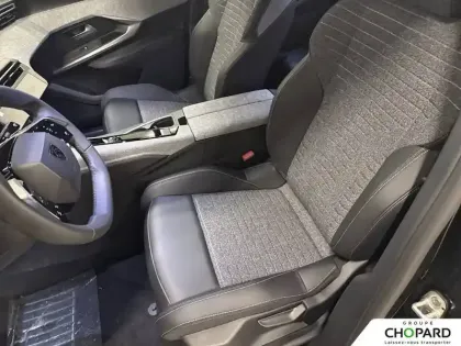 Photo 11 Peugeot 3008  Hybrid 145 e-DCS6