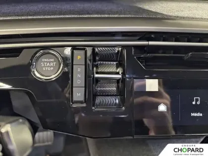 Photo 19 Peugeot 3008  Hybrid 145 e-DCS6