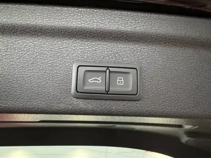 Photo 23 Audi Q3  Sportback 45 TFSIe  245 ch S tronic 6