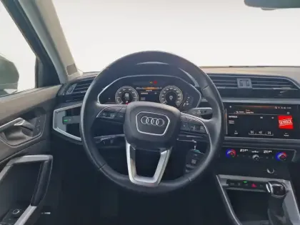 Photo 11 Audi Q3  SPORTBACK 45 TFSIe 245 ch S tronic 6