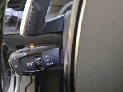 Photo 25 Peugeot 2008  PureTech 130 S&S EAT8