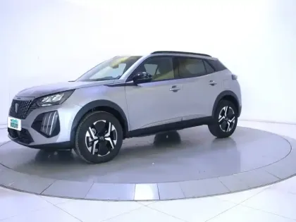 Photo 21 Peugeot 2008  Hybrid 136 e-DCS6