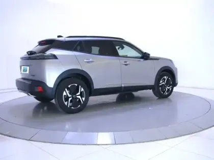 Photo 25 Peugeot 2008  Hybrid 136 e-DCS6