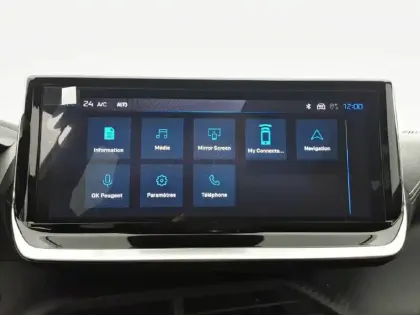 Photo 23 Peugeot 2008  Hybrid 145 e-DCS6