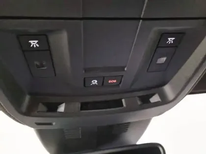 Photo 58 Peugeot 3008  Hybrid 136 e-DCS6