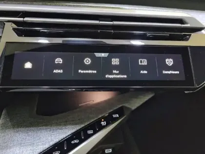 Photo 88 Peugeot 3008  Hybrid 136 e-DCS6