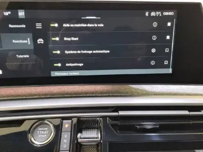 Photo 53 Peugeot 3008  Hybrid 136 e-DCS6