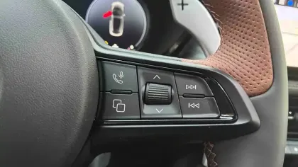 Photo 26 Alfa Romeo Tonale  1.5 Ibrida 160 ch VGT TCT7