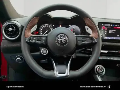 Photo 13 Alfa Romeo Tonale  1.5 Ibrida 160 ch VGT TCT7