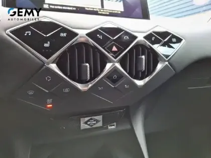 Photo 32 DS DS 3 DS3 Crossback PureTech 155 EAT8