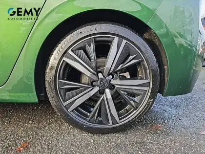 Photo 41 Peugeot 308  PureTech 130ch S&S EAT8