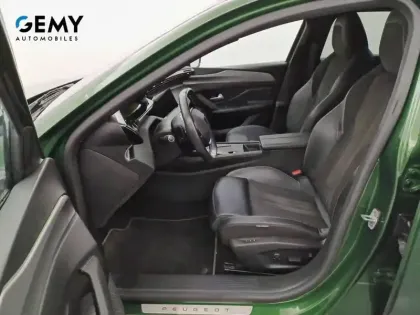 Photo 70 Peugeot 308  PureTech 130ch S&S EAT8