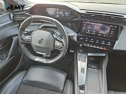 Photo 38 Peugeot 308  PureTech 130ch S&S EAT8