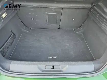 Photo 36 Peugeot 308  PureTech 130ch S&S EAT8