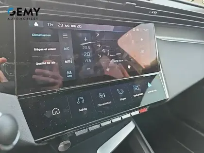 Photo 54 Peugeot 308  PureTech 130ch S&S EAT8