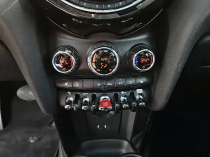 Photo 28 Mini Mini Hatch 5 Portes Cooper S 192 ch BVA7