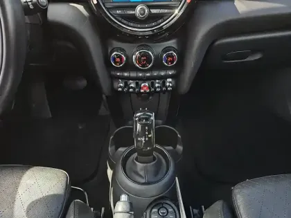 Photo 11 Mini Mini Hatch 5 Portes Cooper S 192 ch BVA7