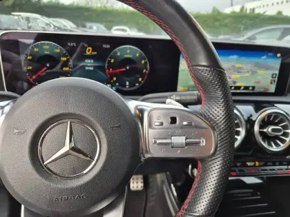 Photo 14 Mercedes Classe A  200 7G-DCT