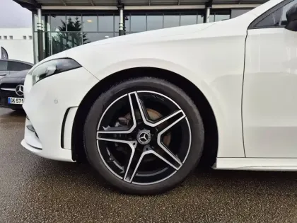 Photo 3 Mercedes Classe A  200 7G-DCT