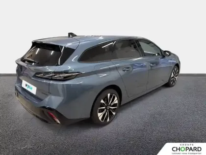 Photo 27 Peugeot 308  SW Hybrid 145 e-DCS6