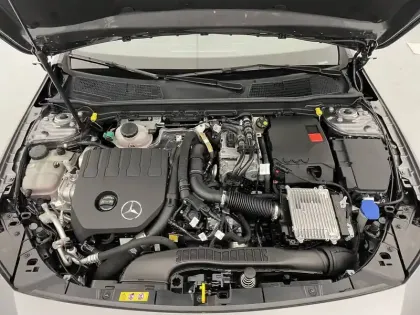 Photo 19 Mercedes Classe A  250 e Hybrid EQ 8G-DCT