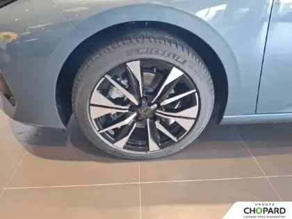 Photo 11 Peugeot 308  SW Hybrid 145 e-DCS6