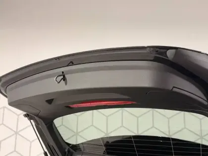 Photo 20 BMW Serie 1 120 170 ch DKG7