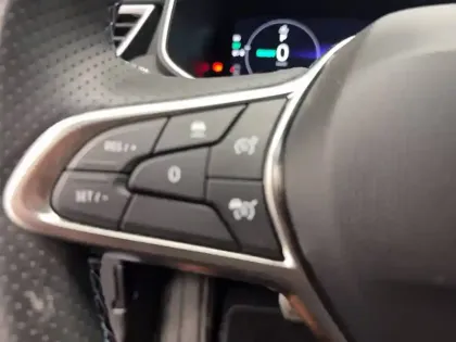 Photo 76 Renault Clio  E-Tech full hybrid 145 ch GSR2