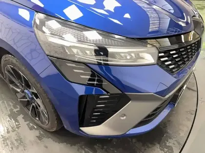 Photo 13 Renault Clio  E-Tech full hybrid 145 ch GSR2