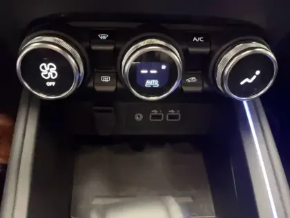 Photo 70 Renault Clio  E-Tech full hybrid 145 ch GSR2