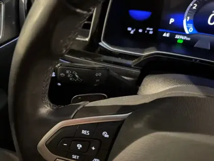 Photo 17 Volkswagen Polo  1.0 TSI 95 S&S DSG7